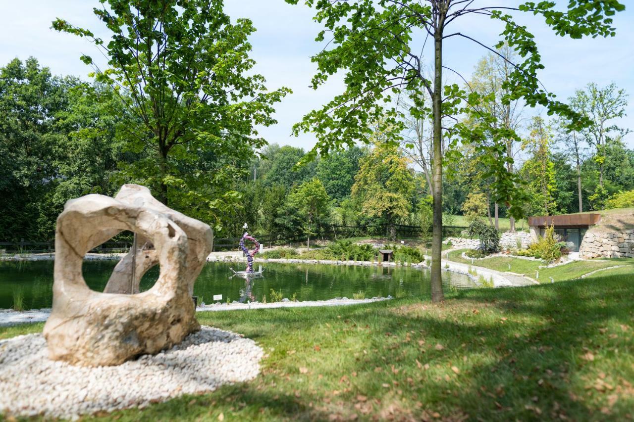 Hotel Zámeček Petrovice - free wellness 3h Petrovice u Karviné Exteriér fotografie